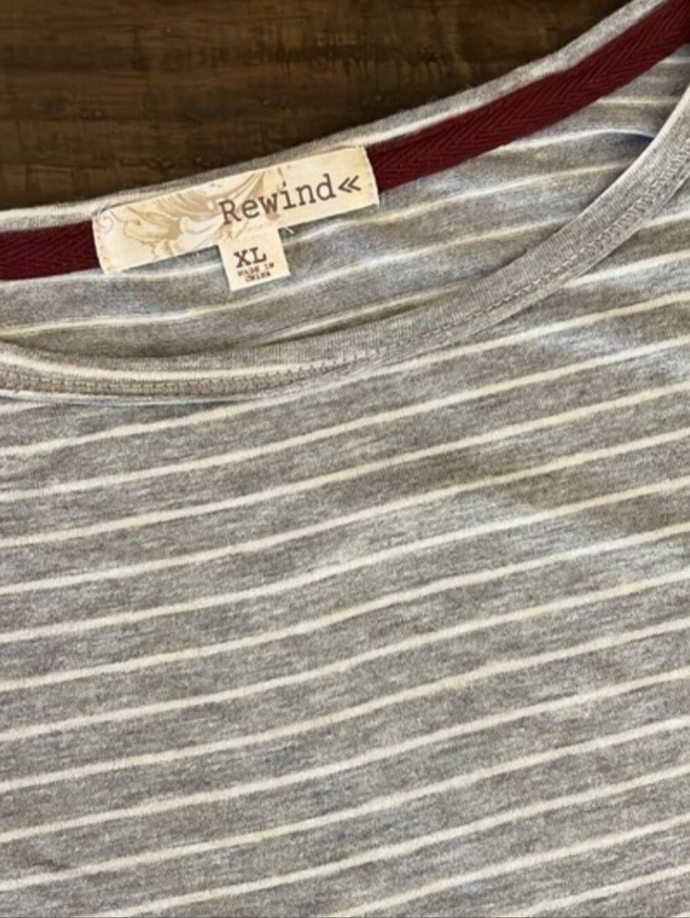 NWT Rewind‎ Womens Top, Gray & White Horizontally Strip With Lace, Size XL - Picture 3 of 6